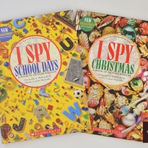 Set of (2) I SPY BOOKS // I SPY SCHOOl DAYS // I SPY CHRISTMAS